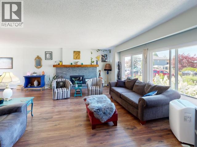 3786 Quadra Ave, Powell River, British Columbia   - Photo 5 - 20125