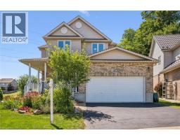 56 HENHOEFFER Crescent, Kitchener, Ontario