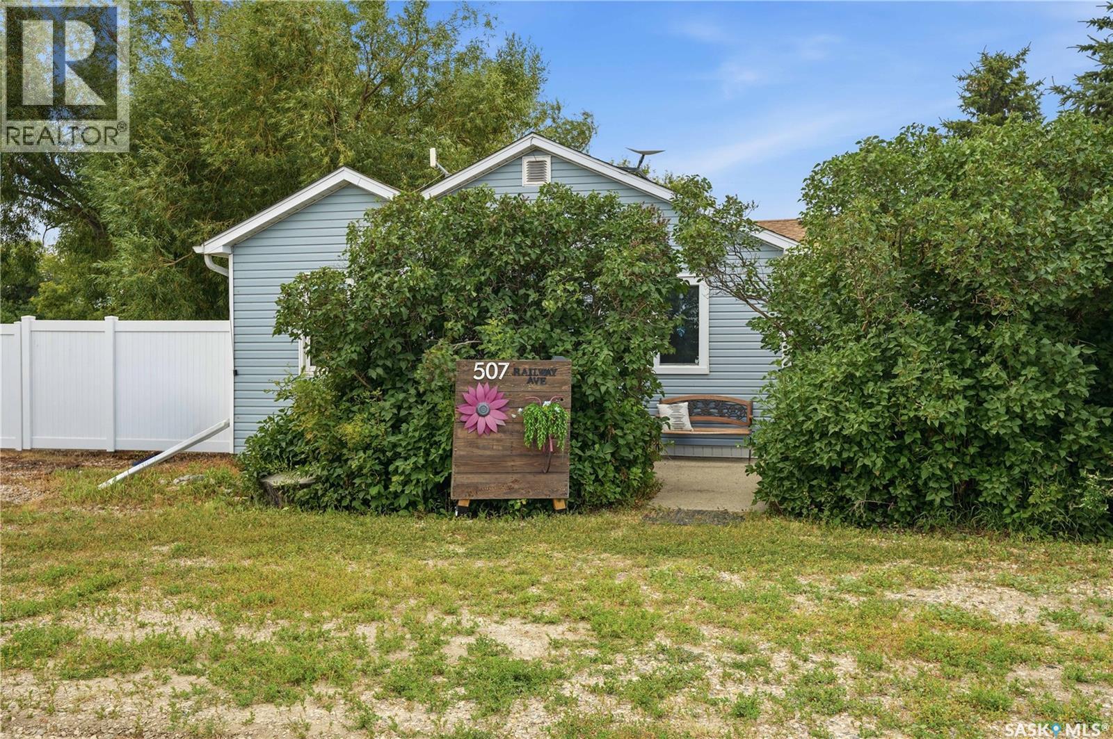507 Railway Avenue, Bulyea, Saskatchewan  S0G 0L0 - Photo 1 - SK044810