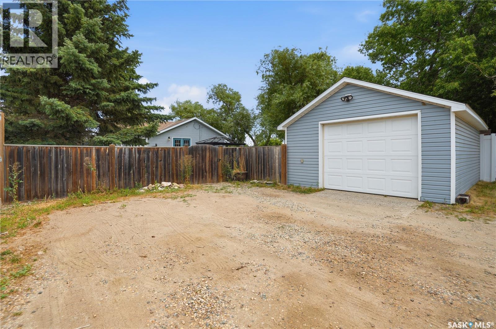 507 Railway Avenue, Bulyea, Saskatchewan  S0G 0L0 - Photo 51 - SK044810
