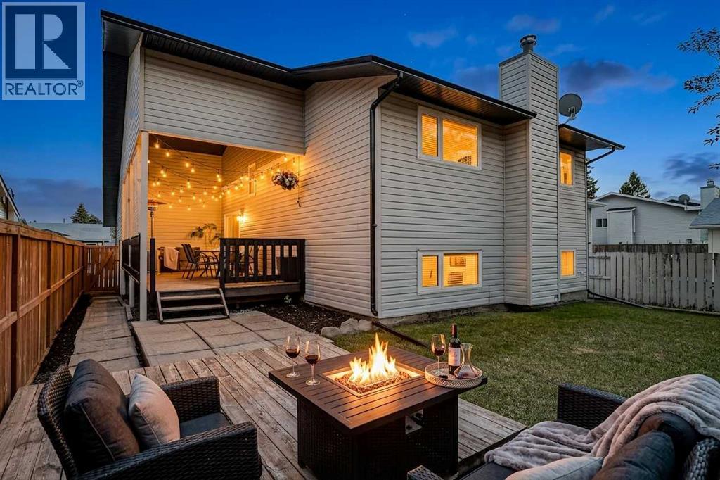 140 Woodglen Way SW, Calgary, Alberta  T2W 4T3 - Photo 31 - A2333631