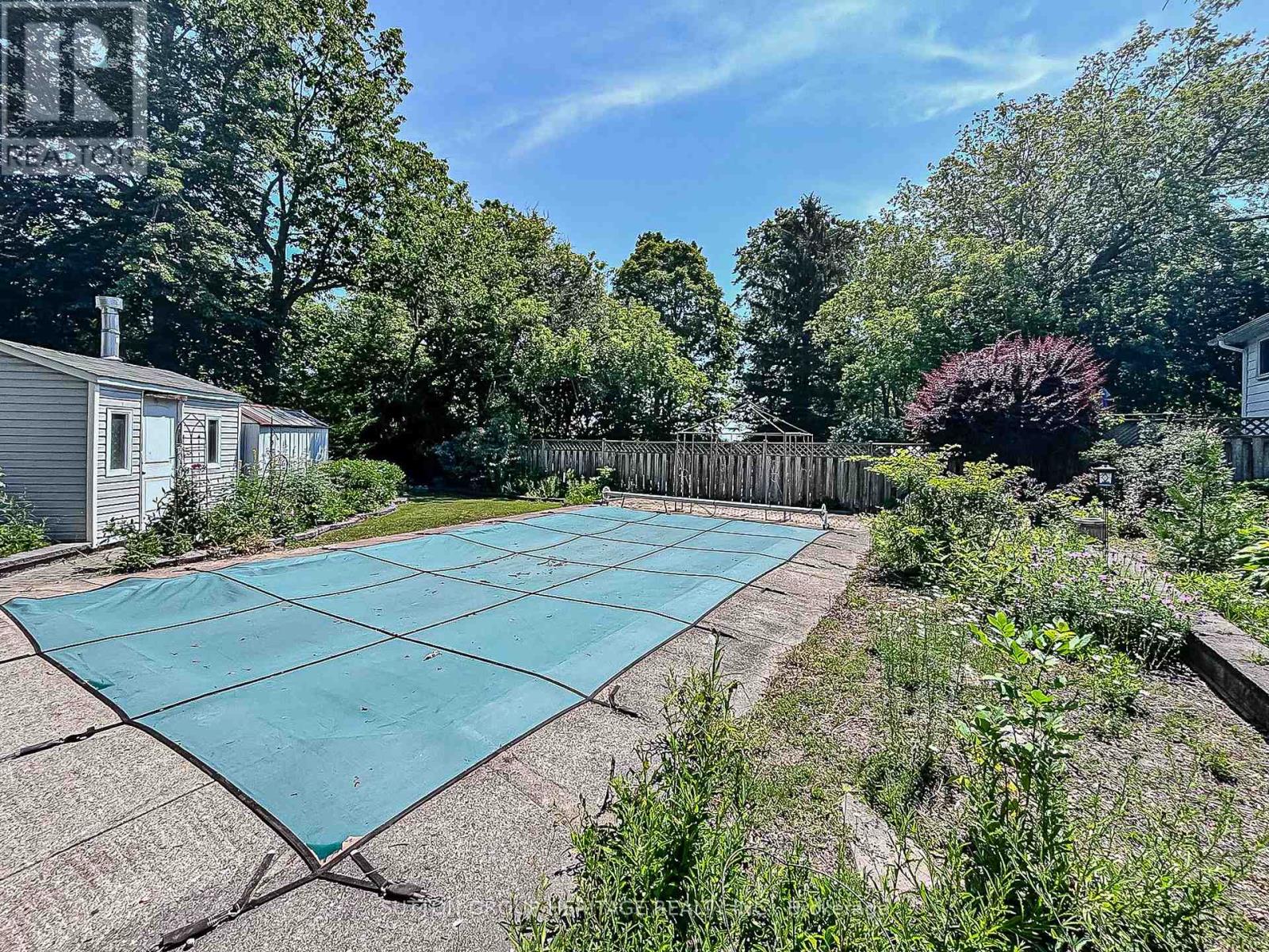 1113 Valley Court, Oshawa, Ontario  L1J 3M4 - Photo 37 - E13572516
