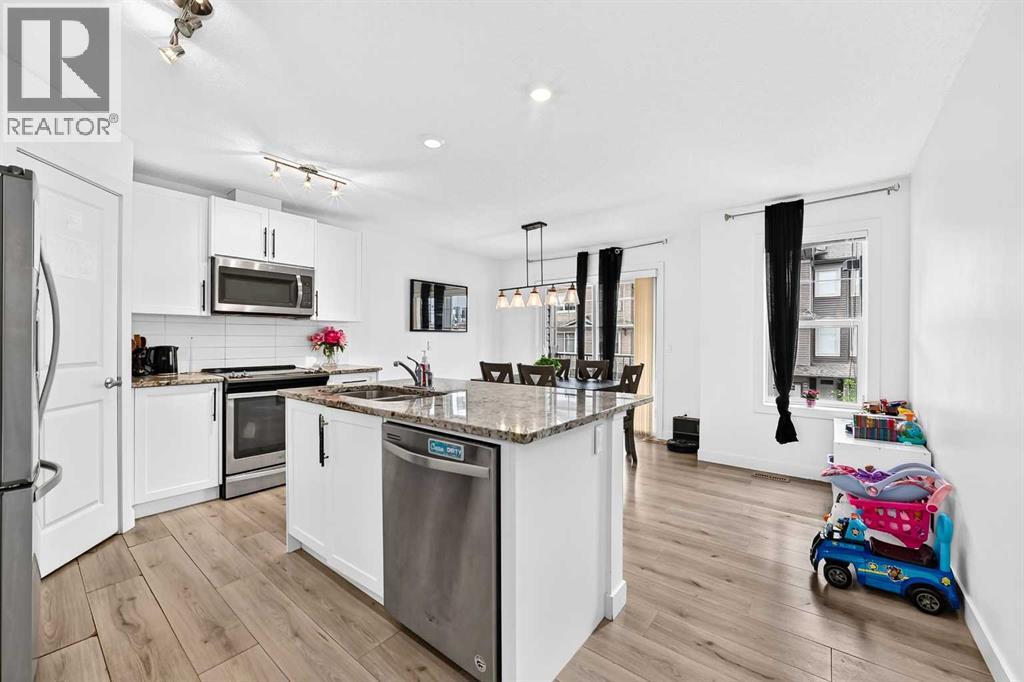 512 Sage Hill Grove Nw, Calgary, Alberta T3R 0Z8 - Photo 7 - A2335817