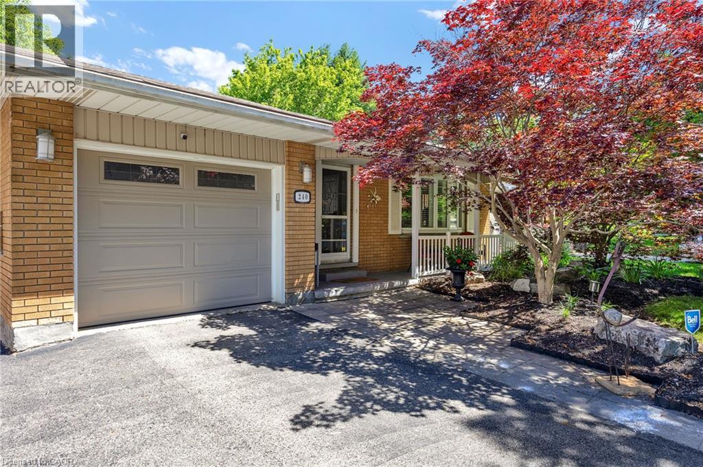 240 Willowdale Avenue, Waterloo, Ontario  N2J 3M1 - Photo 2 - 40853854
