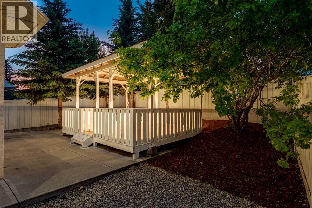 16 Simcrest Point SW, Calgary, Alberta  T3H 4K1 - Photo 49 - A2320002