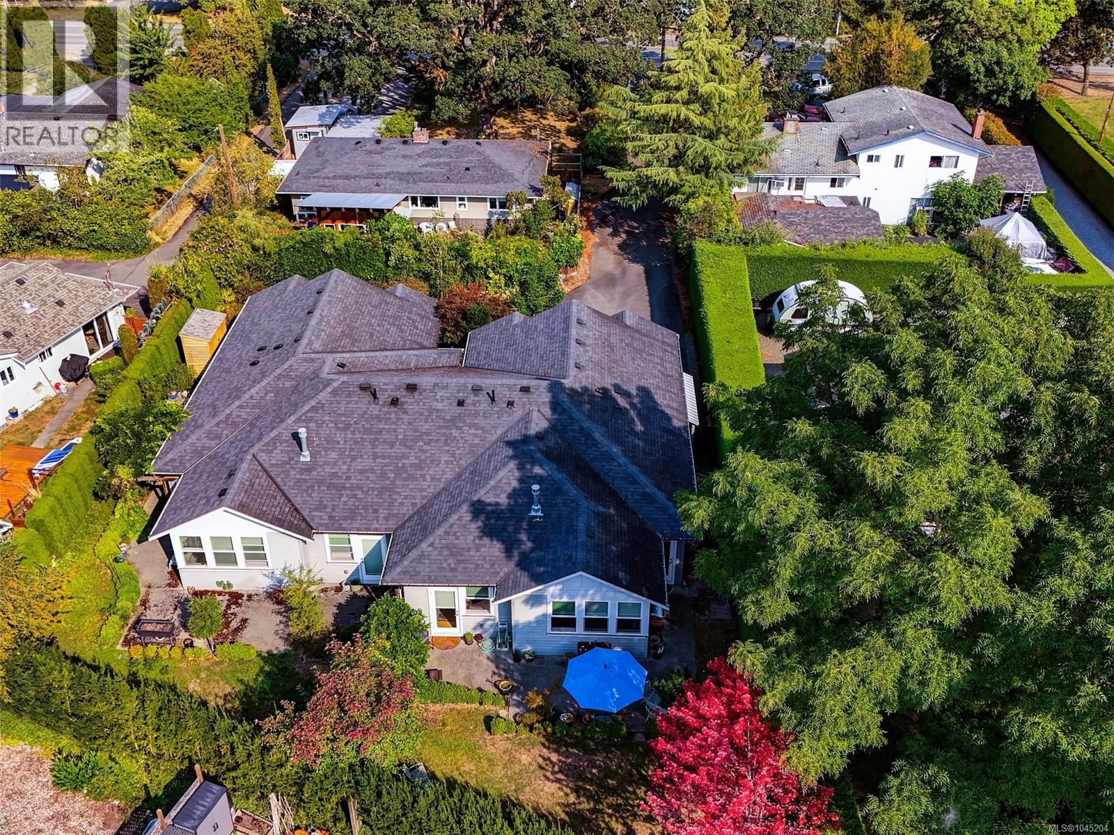 A 7045 Wallace Dr, Central Saanich, British Columbia  V8M 1E9 - Photo 24 - 1045204
