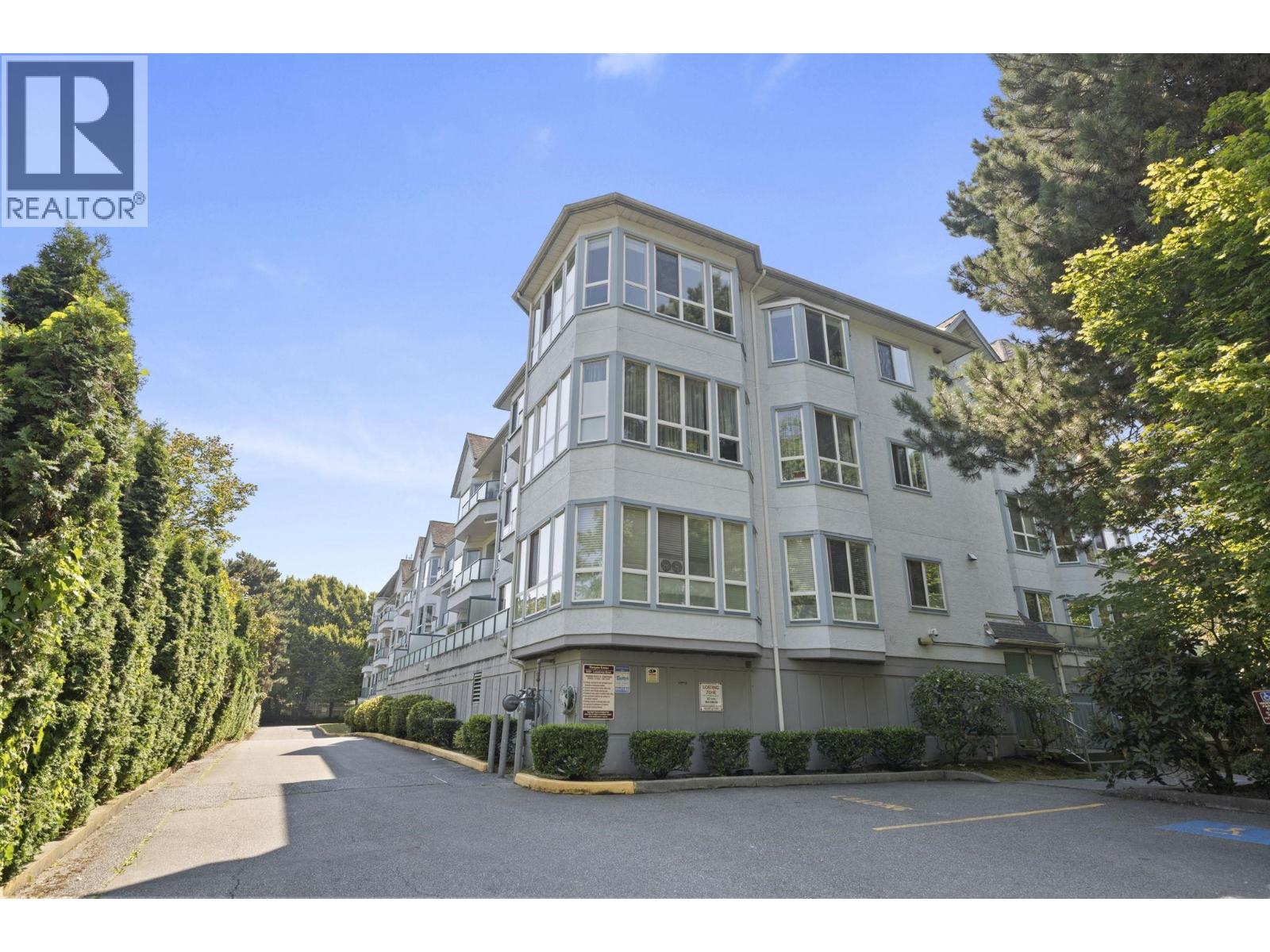 109 8680 LANSDOWNE ROAD, Richmond, British Columbia