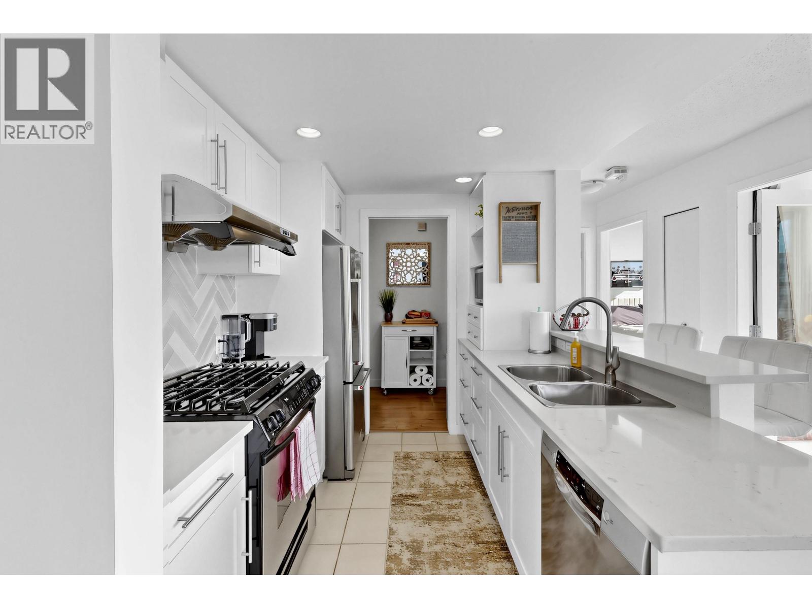 1501 455 Beach Crescent, Vancouver, British Columbia V6Z 3E5 - Photo 11 - R3153922