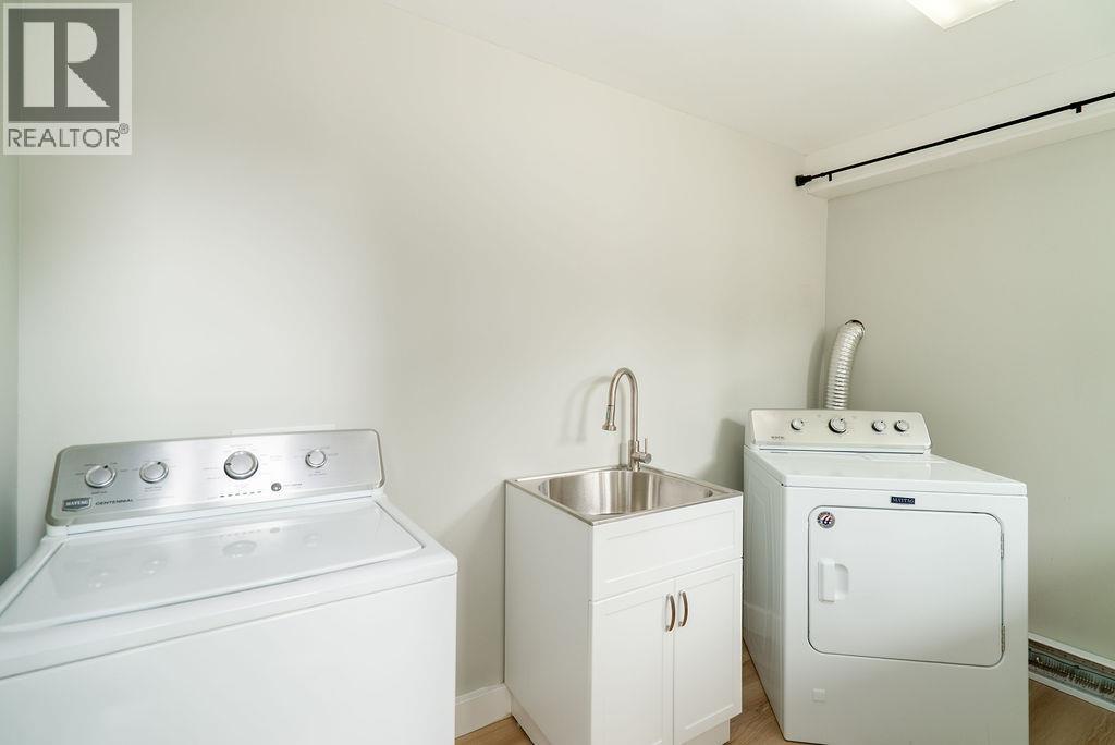 21139 Cook Avenue, Maple Ridge, British Columbia V2X 7P7 - Photo 22 - R3153894