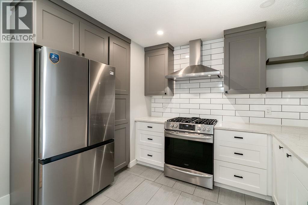 21139 Cook Avenue, Maple Ridge, British Columbia V2X 7P7 - Photo 4 - R3153894