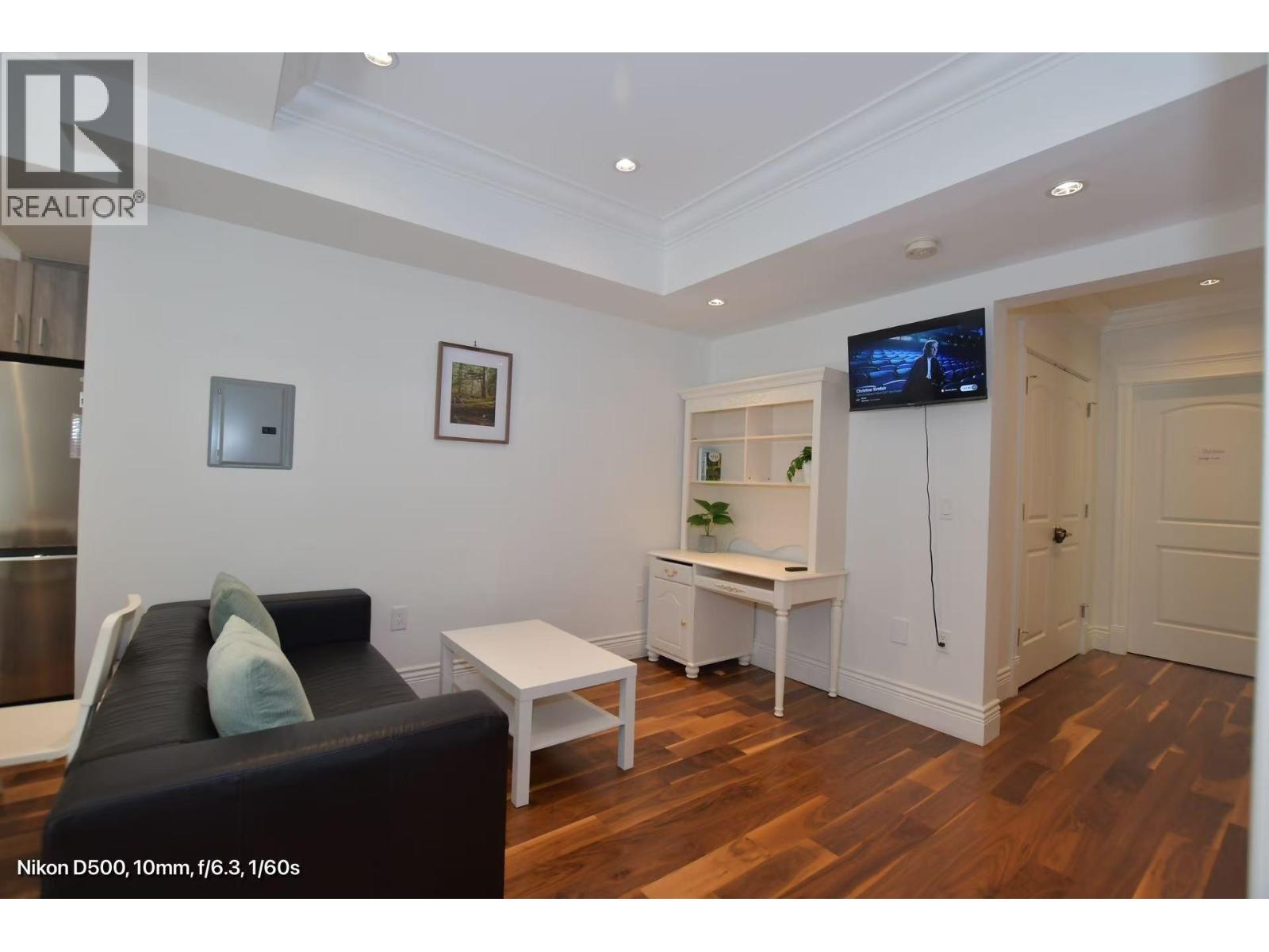 Basement 1151 W 21st Street, North Vancouver, British Columbia V7P 2C7 - Photo 3 - R3153910