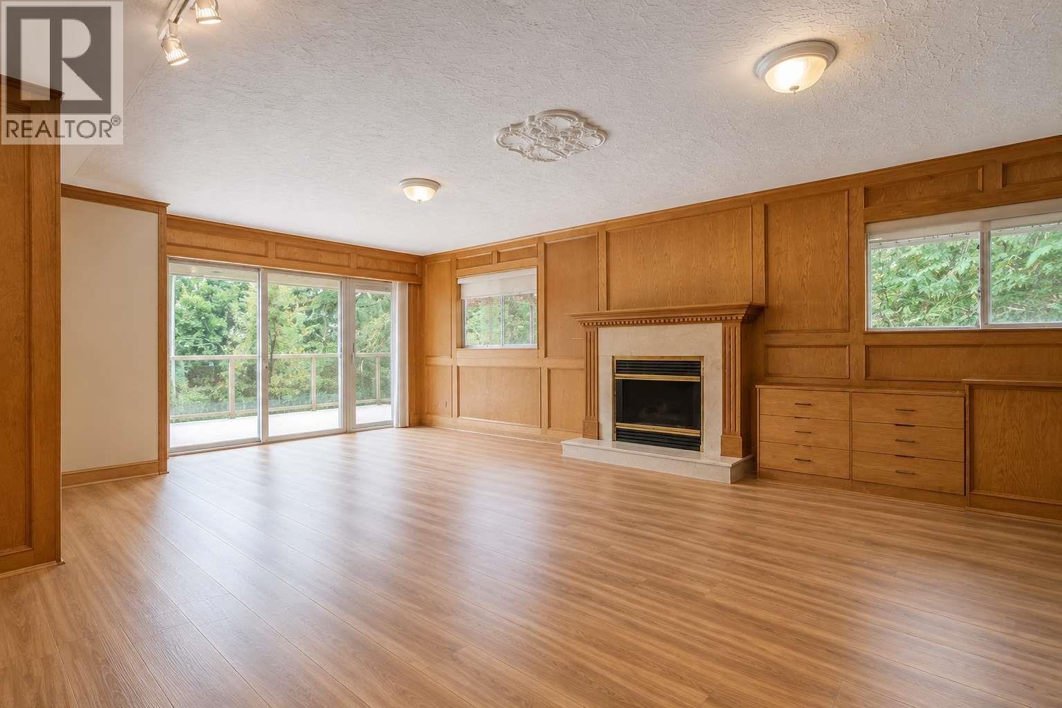 606 St Andrews Road, West Vancouver, British Columbia  V7S 1V4 - Photo 2 - R3153925