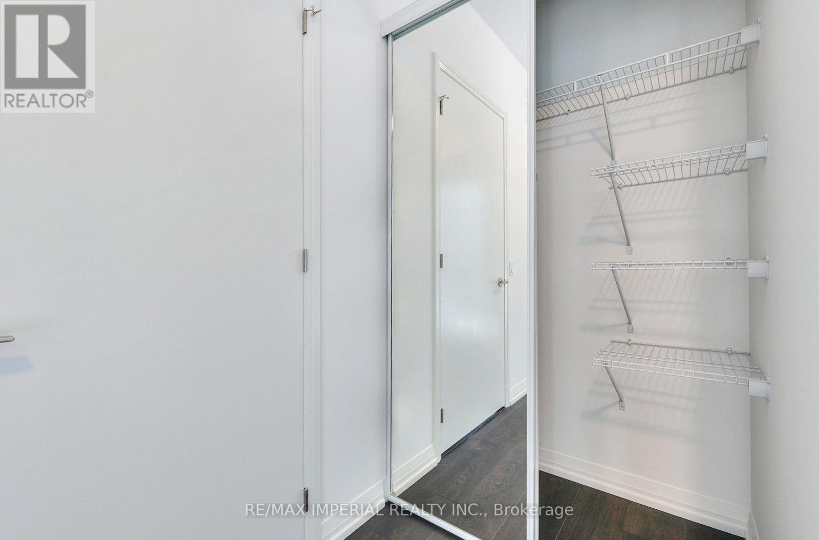 2015 - 400 King Street W, Toronto, Ontario  M5V 0X8 - Photo 10 - C13653088