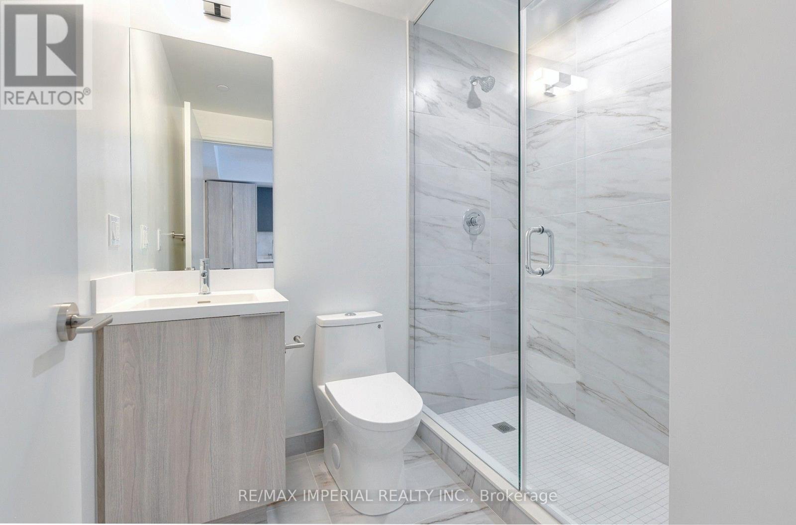 2015 - 400 King Street W, Toronto, Ontario  M5V 0X8 - Photo 11 - C13653088