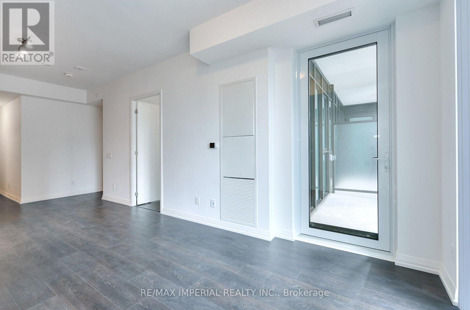 2015 - 400 King Street W, Toronto, Ontario  M5V 0X8 - Photo 7 - C13653088