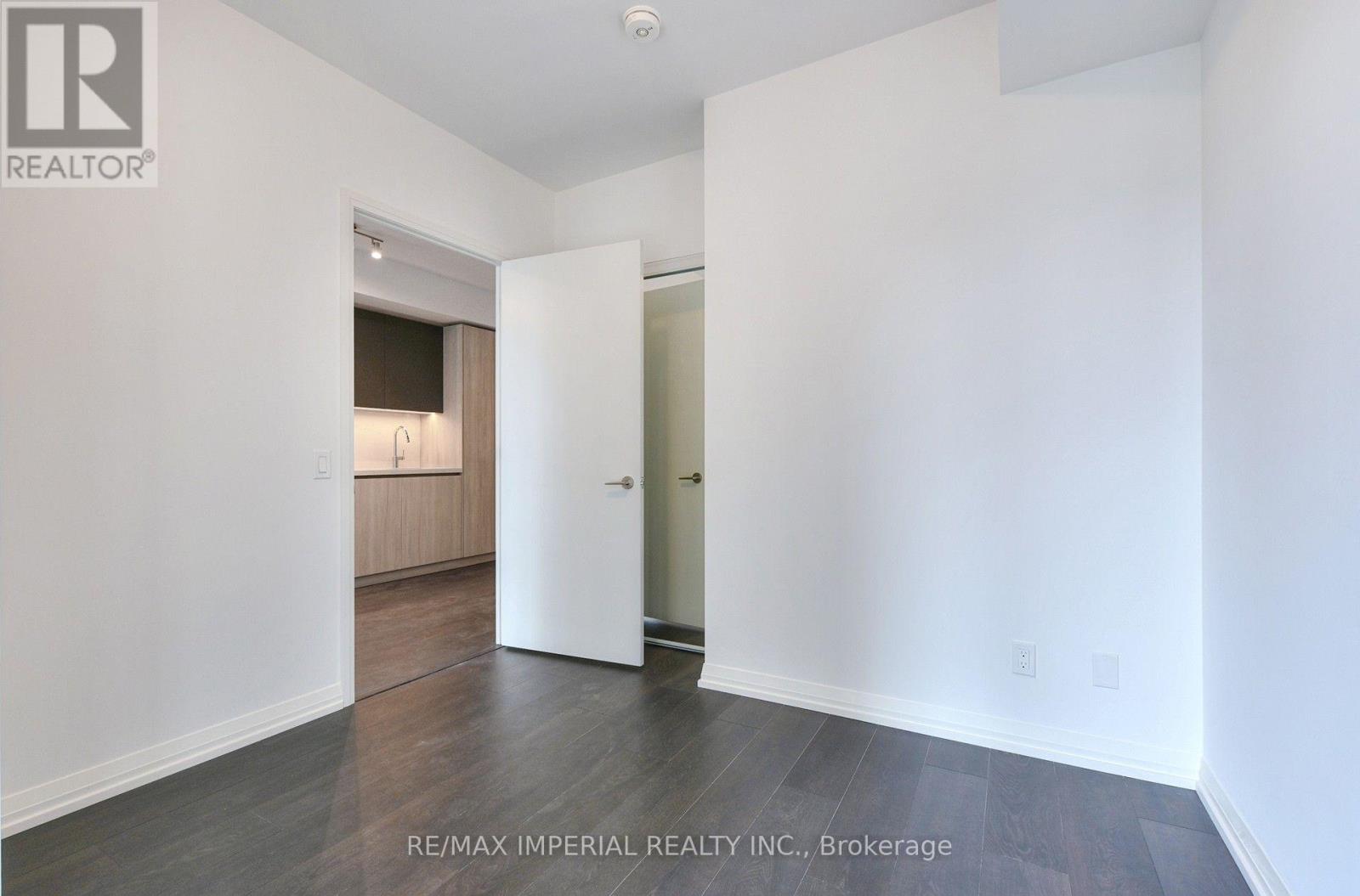 2015 - 400 King Street W, Toronto, Ontario  M5V 0X8 - Photo 9 - C13653088
