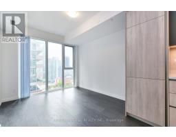 2015 - 400 KING STREET W, Toronto, Ontario