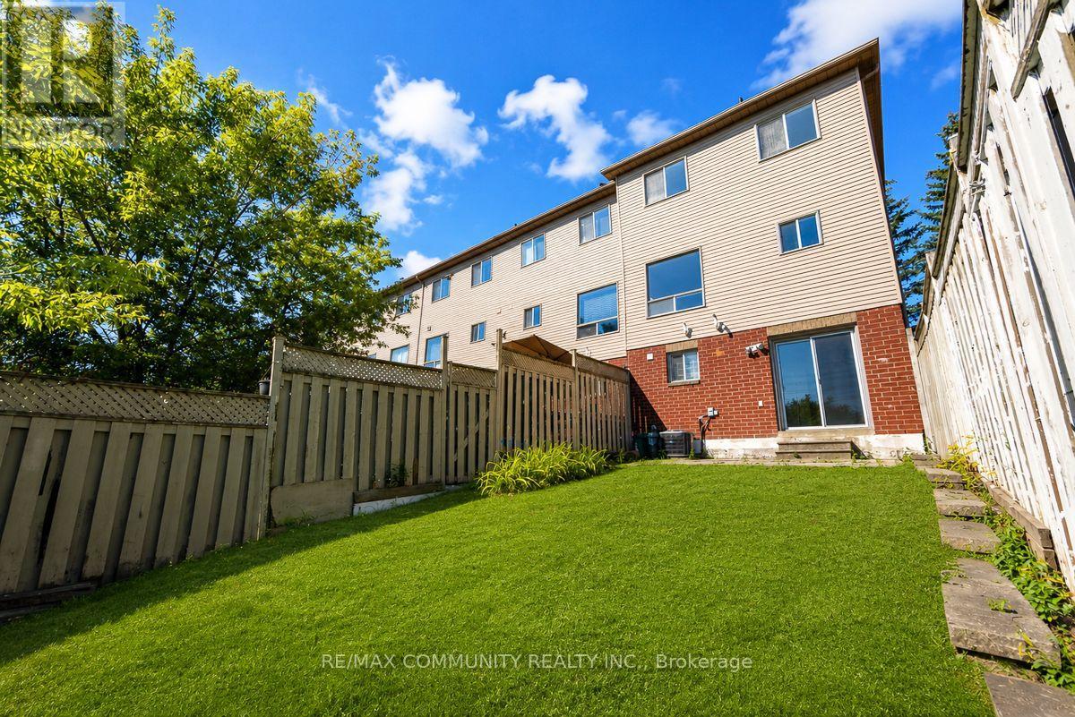 28 - 1867 Kingston Road, Pickering, Ontario  L1V 6G8 - Photo 22 - E13653094