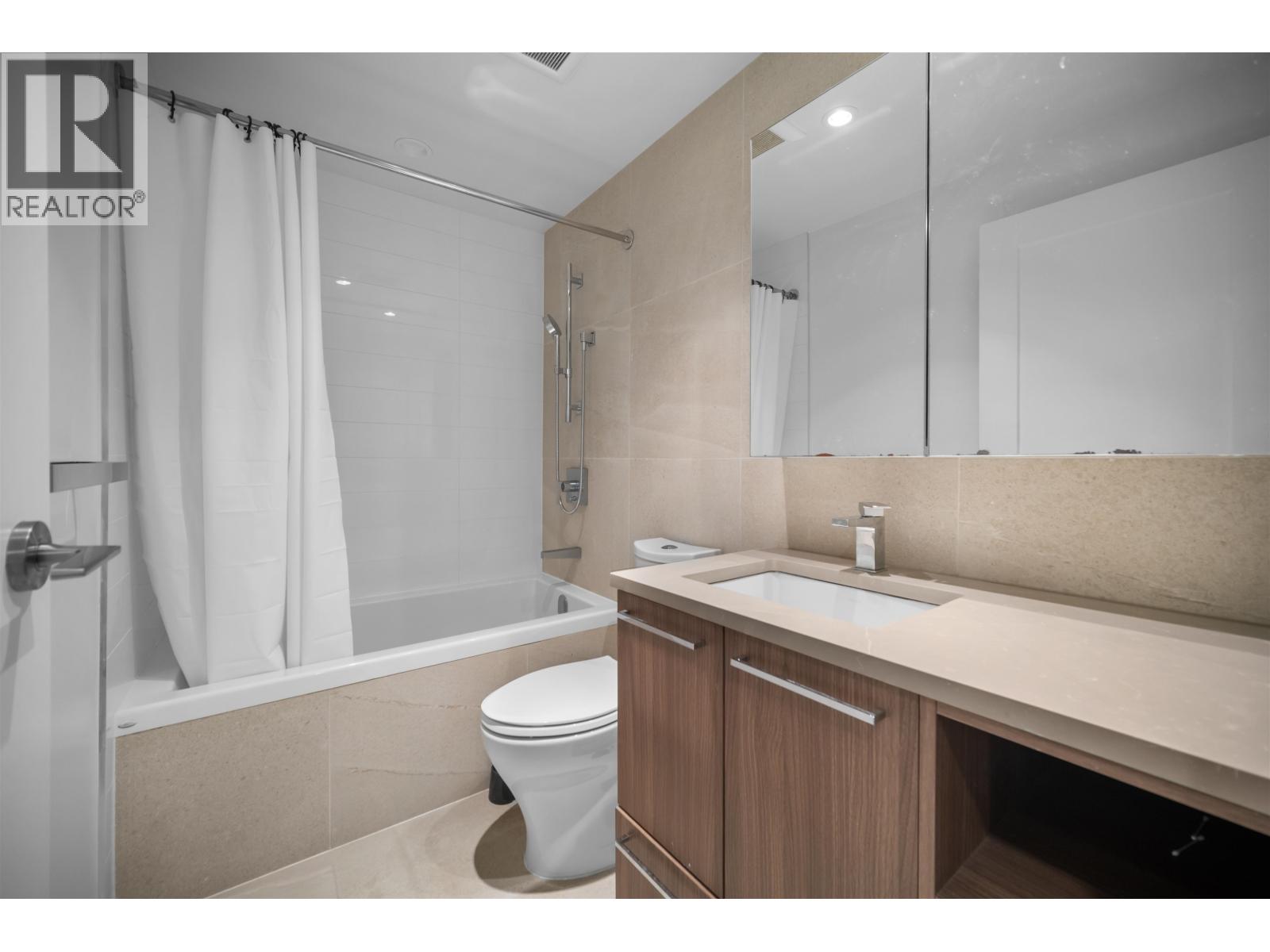 802 3331 No 3 Road, Richmond, British Columbia V6X 2B6 - Photo 8 - R3153842