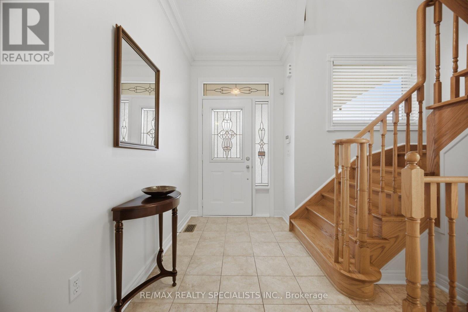 3225 Escada Drive, Mississauga, Ontario  L5M 7V6 - Photo 4 - W13653104