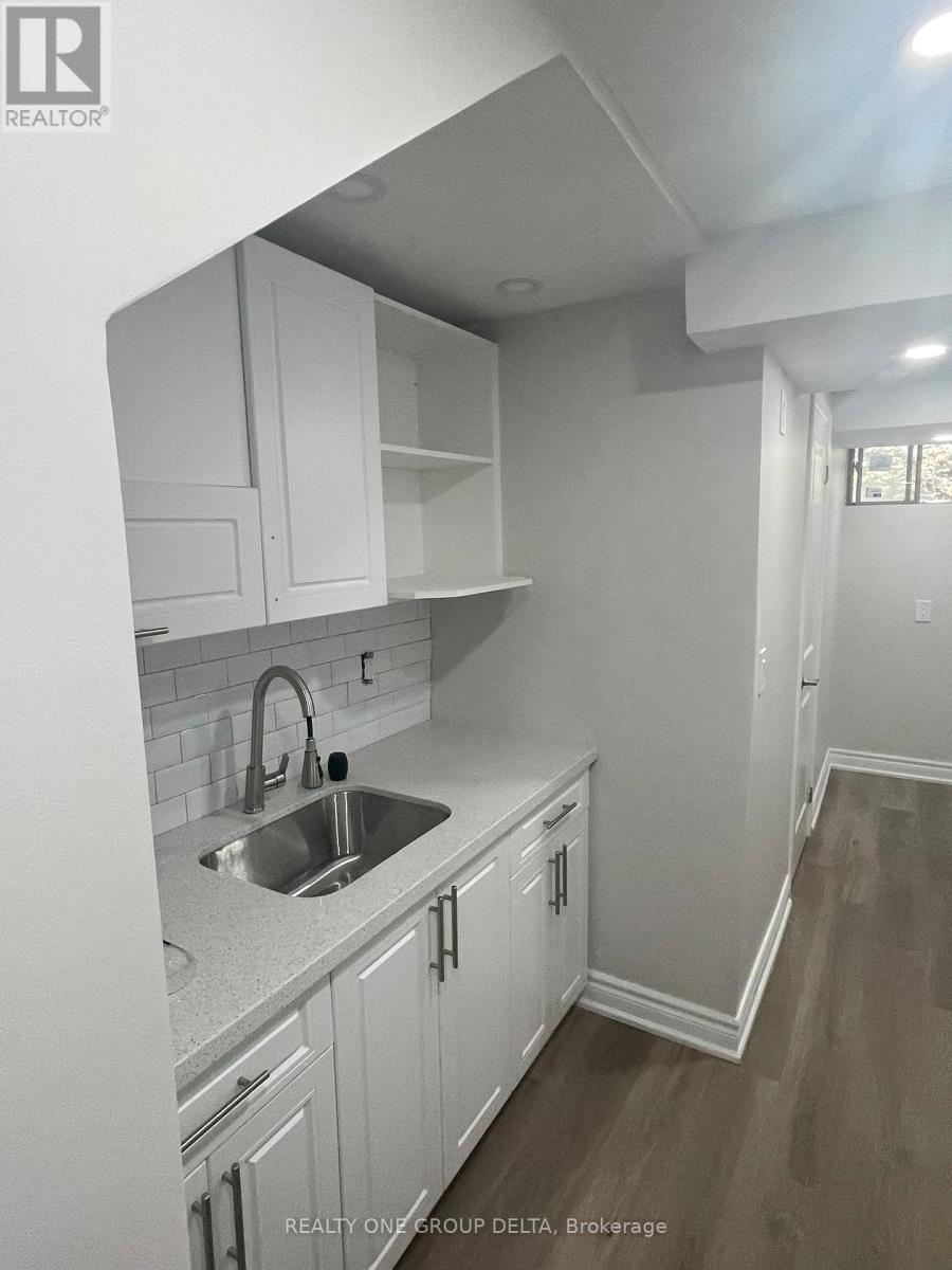 57 Folcroft Street, Brampton, Ontario  L6Y 6L3 - Photo 28 - W13653112