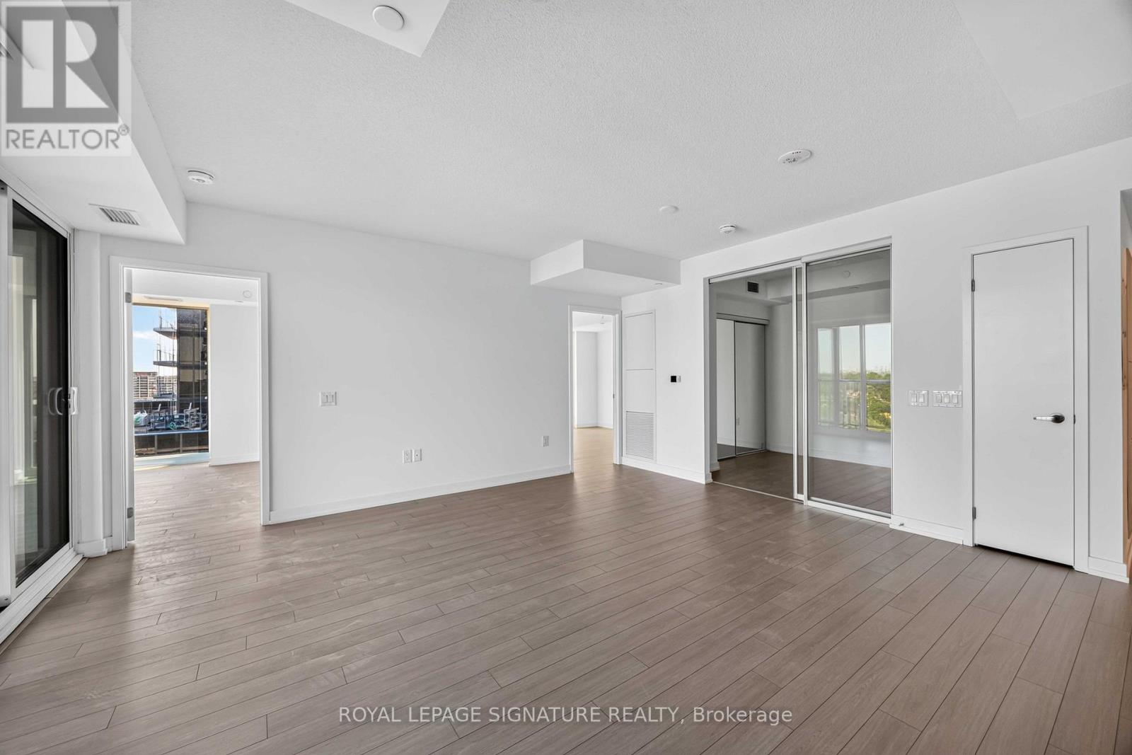 1021 - 4010 Eglinton Avenue W, Toronto, Ontario  M9A 0G5 - Photo 7 - W13547972