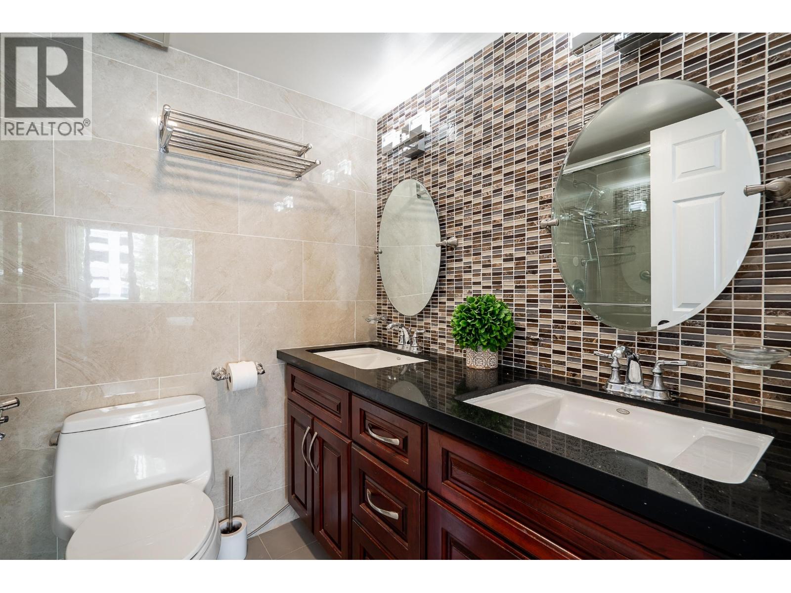 602 2090 Argyle Avenue, West Vancouver, British Columbia  V7V 4R4 - Photo 24 - R3148932