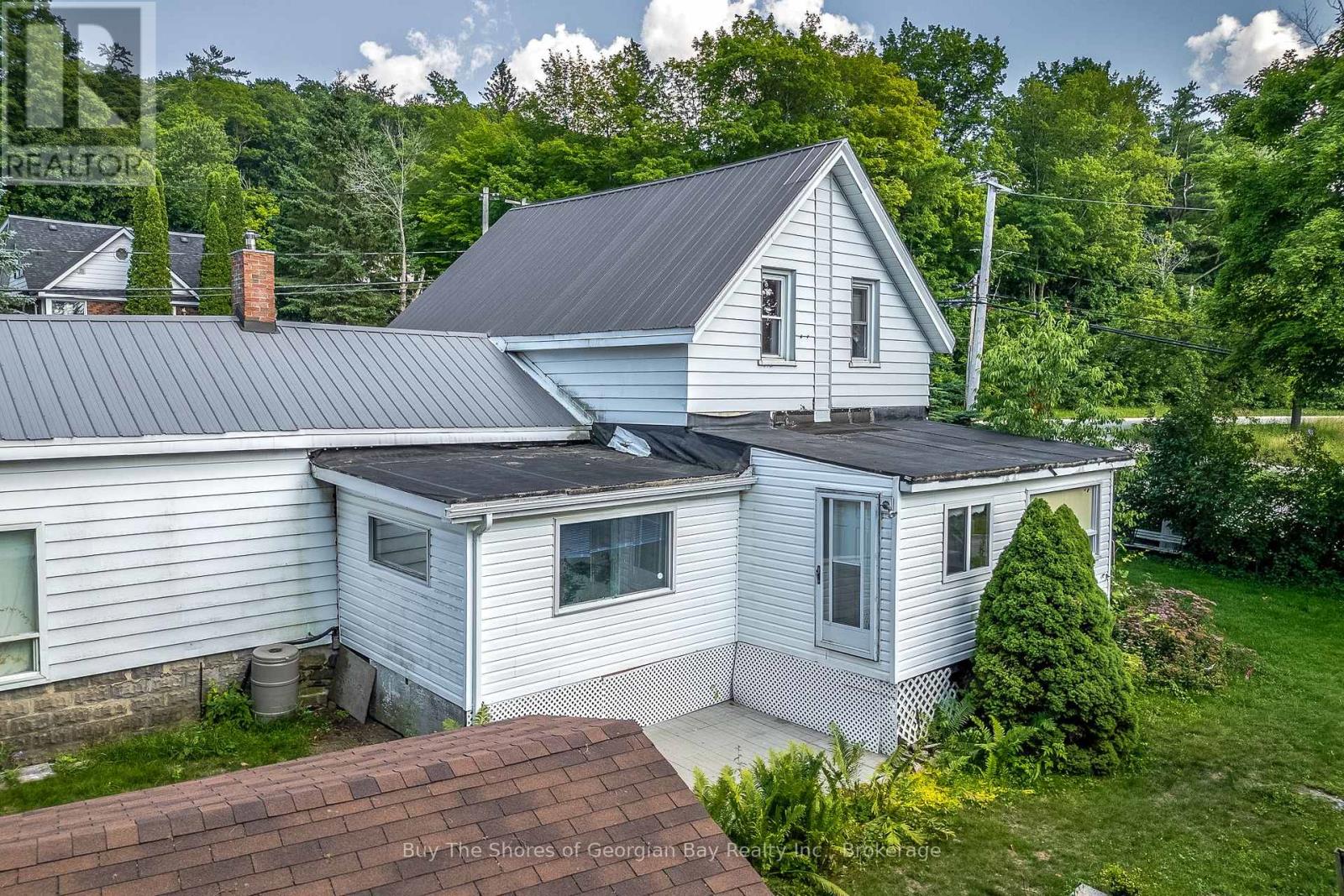 60 Church Street, Penetanguishene, Ontario  L9M 1B3 - Photo 18 - S13571092
