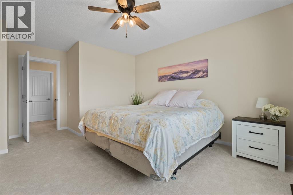 179 Fireside Cove, Cochrane, Alberta  T4C 0X4 - Photo 25 - A2334132