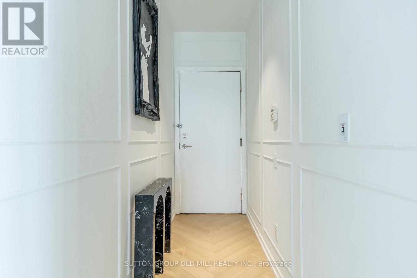 2505 - 103 The Queensway, Toronto, Ontario  M6S 5B3 - Photo 3 - W13651962