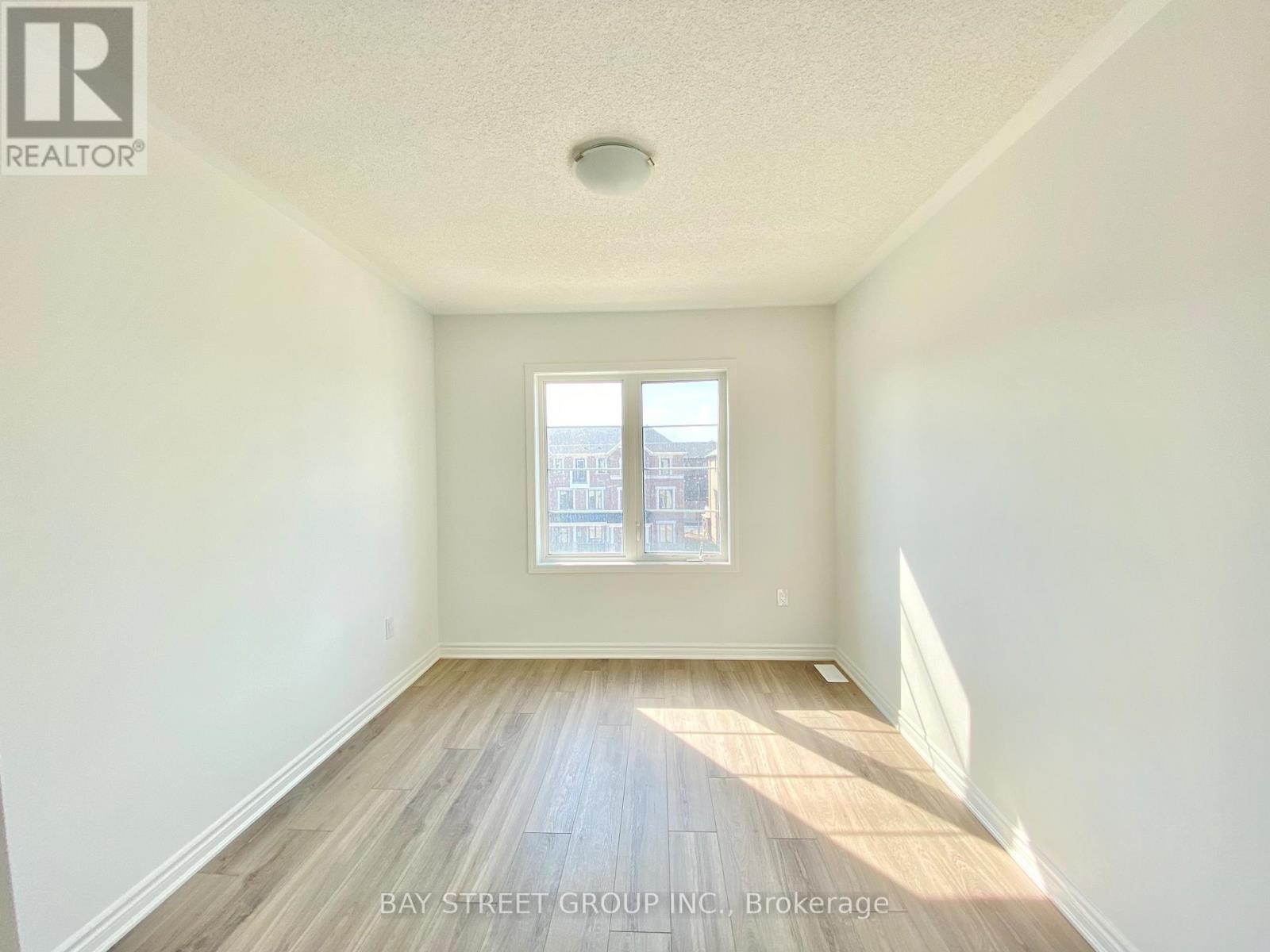 1362 William Halton Parkway W, Oakville, Ontario  L6M 5P2 - Photo 15 - W13652298
