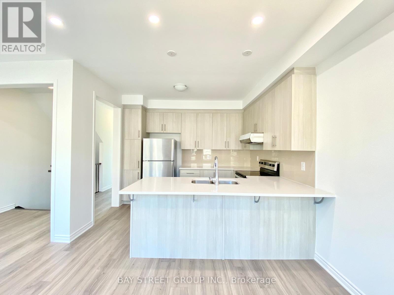 1362 William Halton Parkway W, Oakville, Ontario  L6M 5P2 - Photo 10 - W13652298