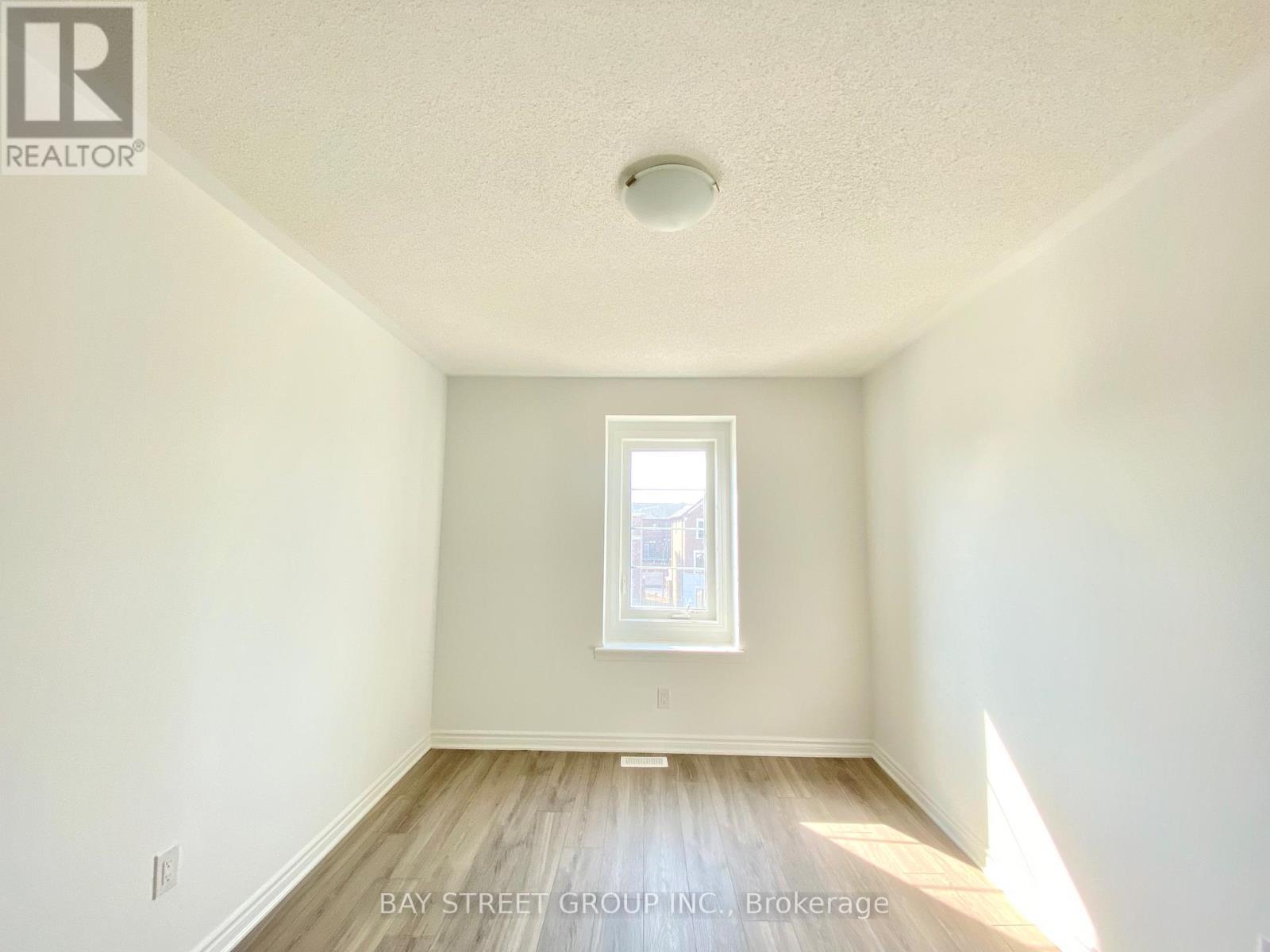 1362 William Halton Parkway W, Oakville, Ontario  L6M 5P2 - Photo 16 - W13652298