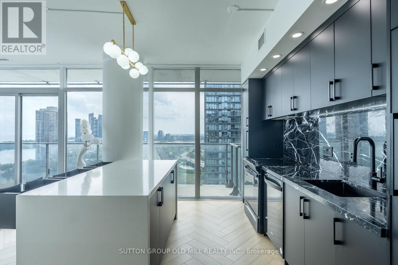 2505 - 103 The Queensway, Toronto, Ontario  M6S 5B3 - Photo 8 - W13651962