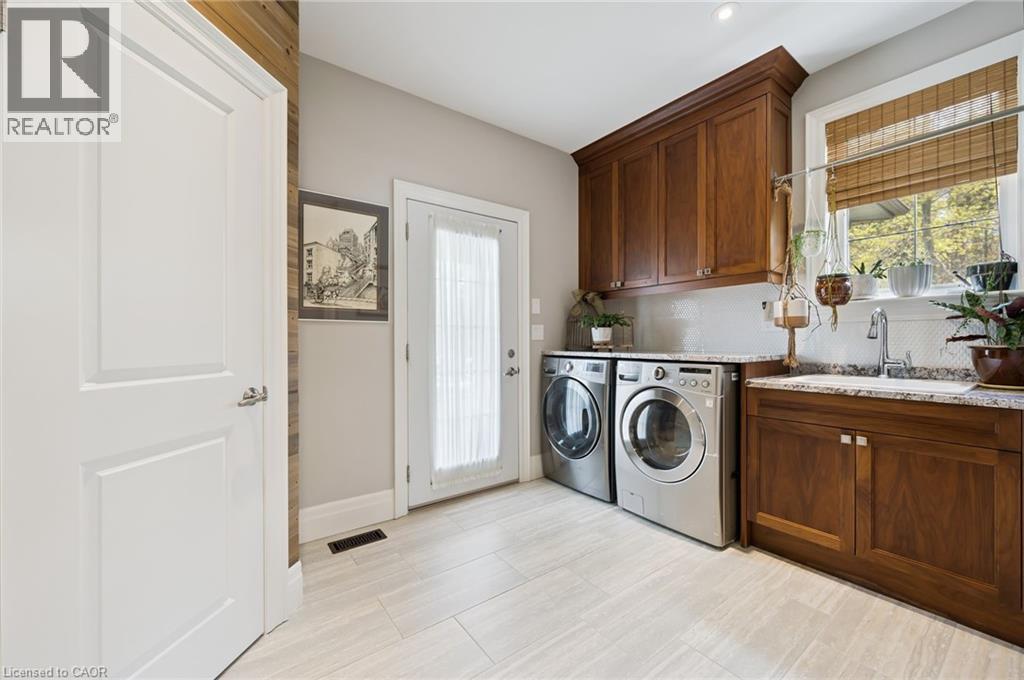 2073 Maplewood Road, St. Clements, Ontario  N0B 2M0 - Photo 17 - 40838470