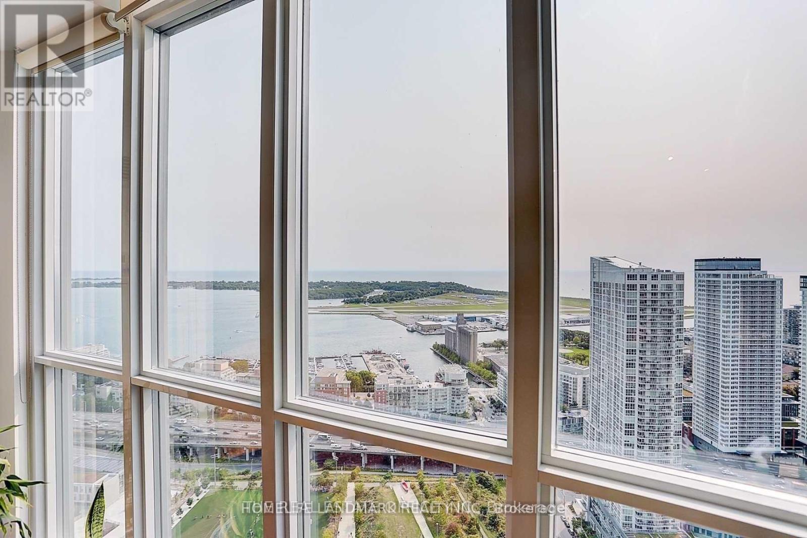 3609 - 21 Iceboat Terrace, Toronto, Ontario  M5V 4A9 - Photo 4 - C13653126