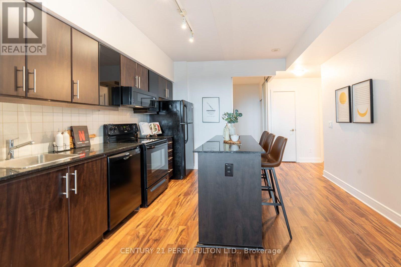 1510 - 35 Brian Peck Crescent, Toronto, Ontario  M4G 0A5 - Photo 14 - C13653178