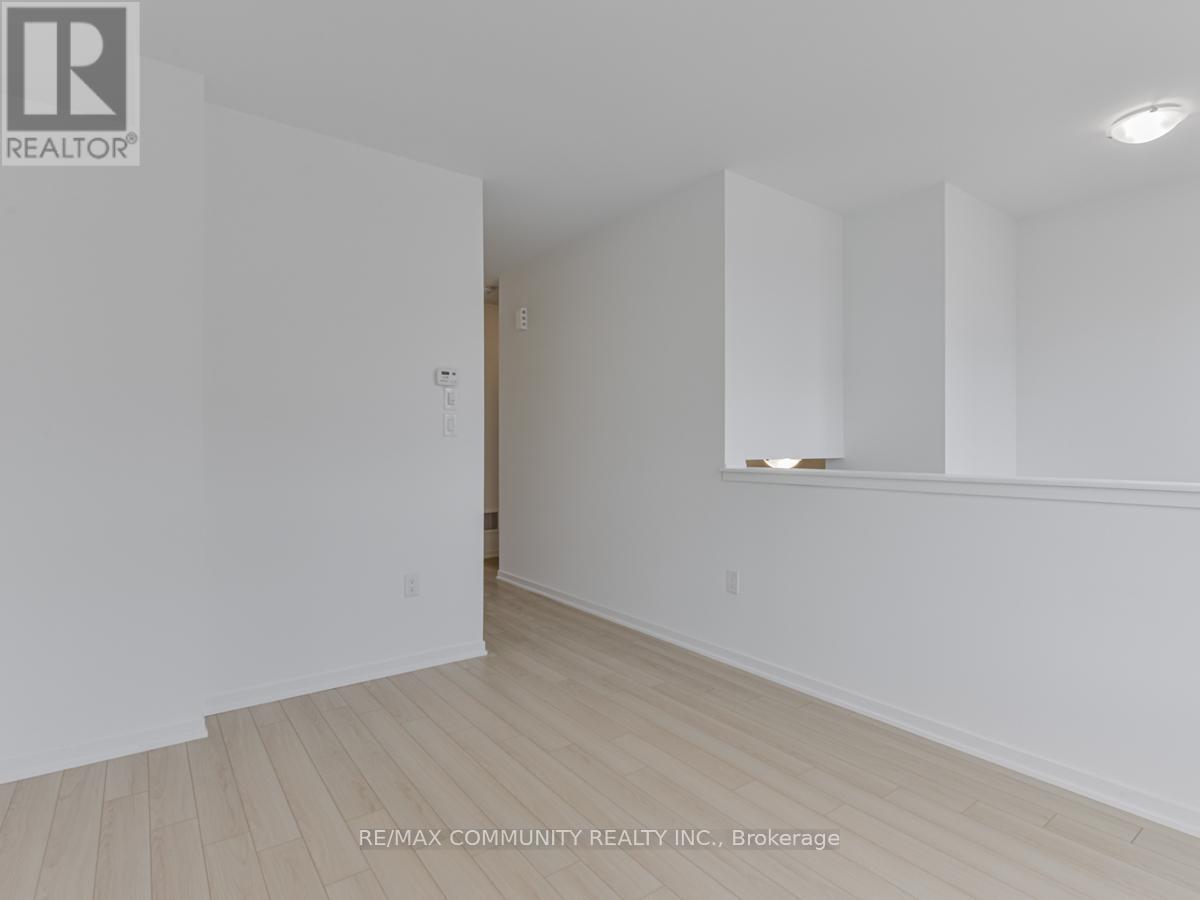 799 Heathrow Path, Oshawa, Ontario  L1H 7K5 - Photo 24 - E13653122