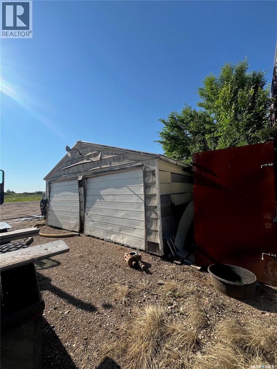 Mcfall Acreage, Enniskillen Rm No. 3, Saskatchewan  S0C 0Y0 - Photo 33 - SK044992