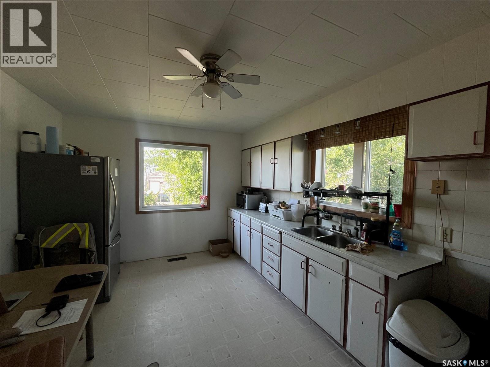 Mcfall Acreage, Enniskillen Rm No. 3, Saskatchewan  S0C 0Y0 - Photo 13 - SK044992