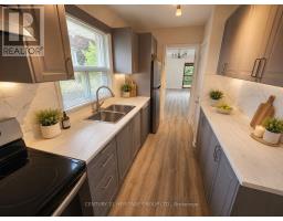 MAIN - 95 LUCAS STREET, Richmond Hill, Ontario