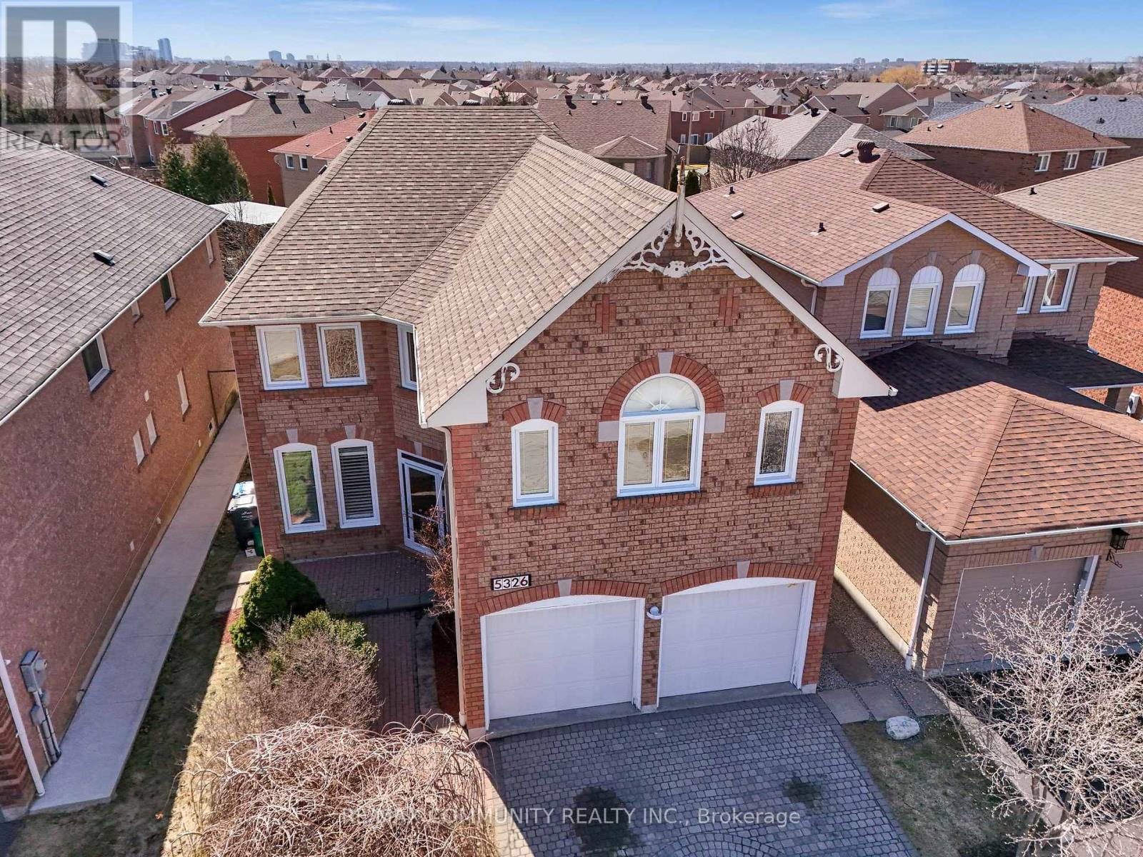5326 Segriff Drive, Mississauga, Ontario  L5V 1N9 - Photo 3 - W13653128
