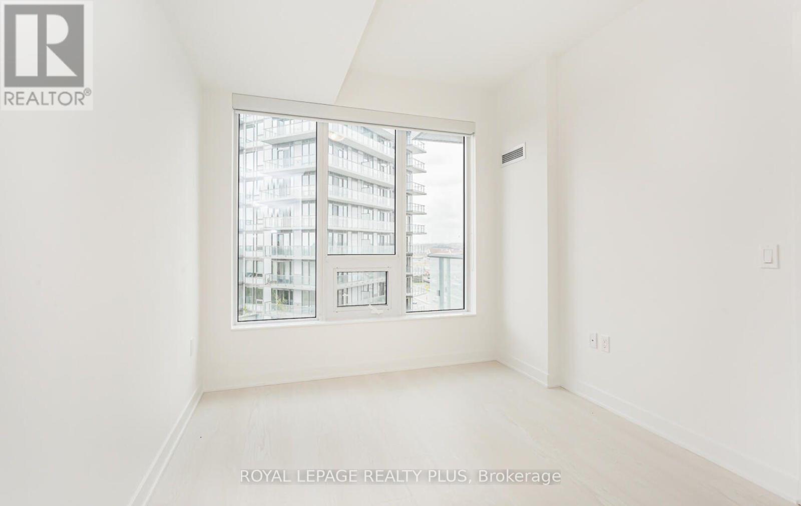 806 - 4675 Metcalfe Avenue, Mississauga, Ontario  L5M 0Z8 - Photo 11 - W13653140