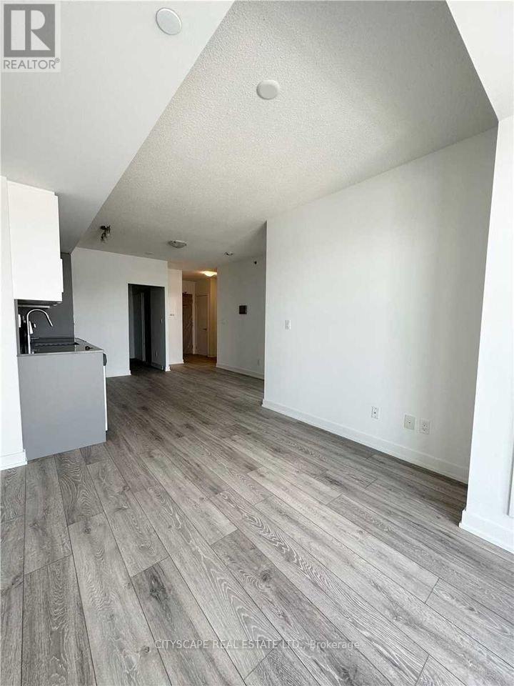 B203 - 3200 Dakota Common Court, Burlington, Ontario  L7M 2A8 - Photo 8 - W13653156
