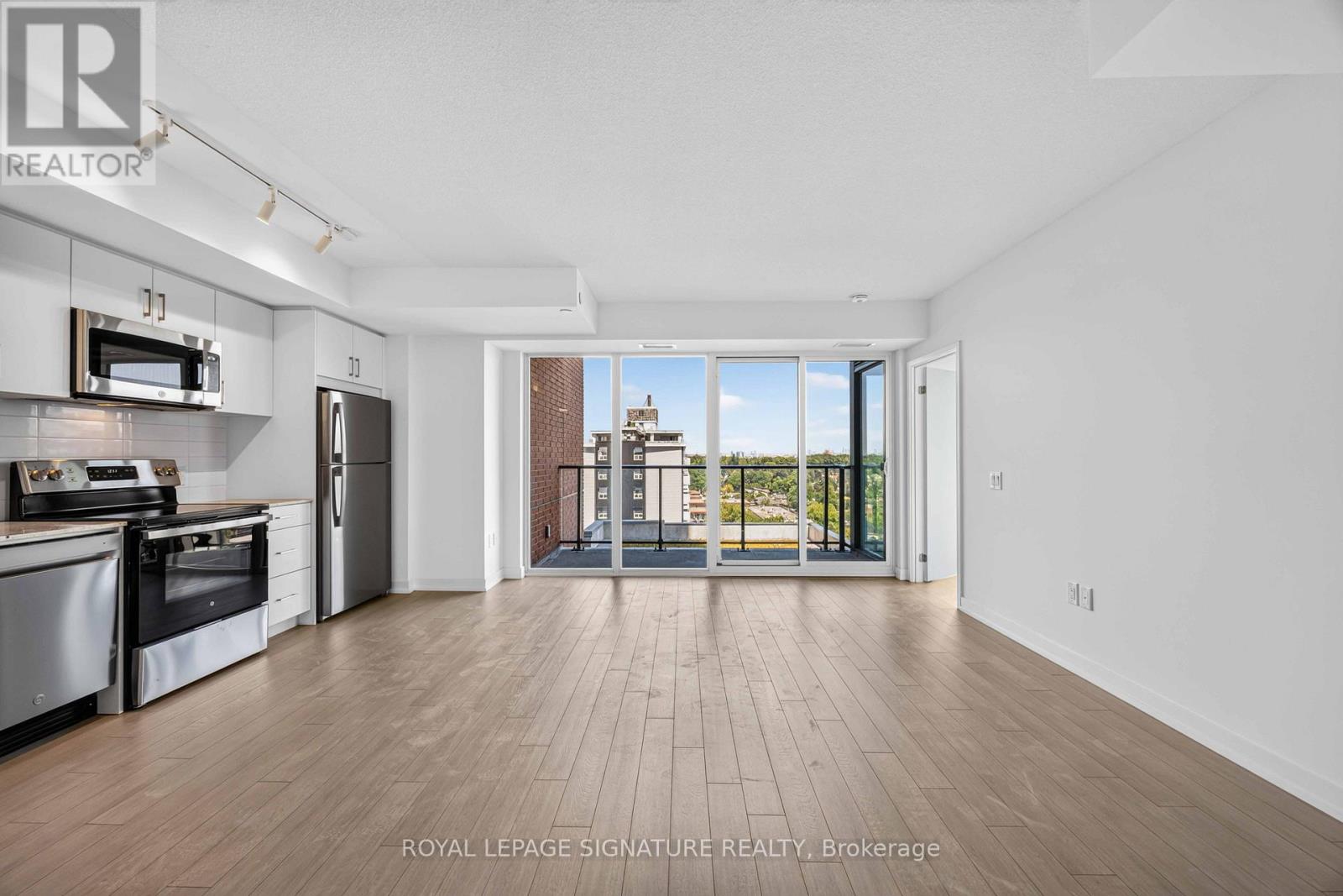 1021 - 4010 Eglinton Avenue W, Toronto, Ontario  M9A 0G5 - Photo 20 - W13547972
