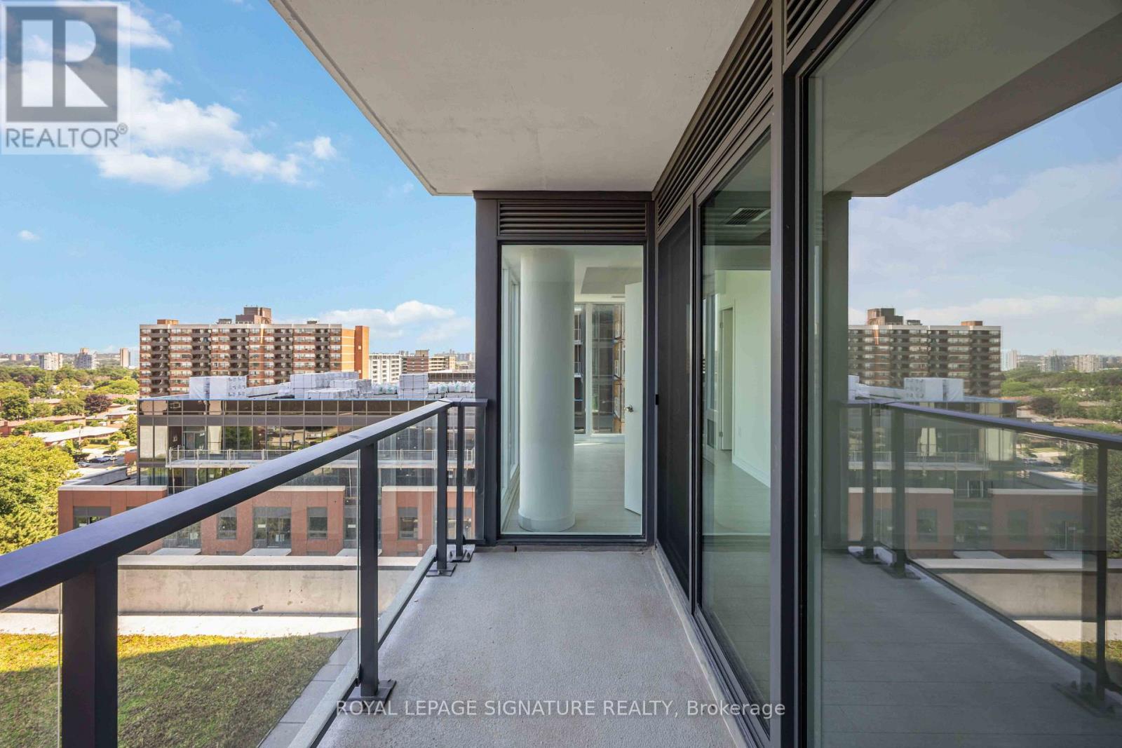 1021 - 4010 Eglinton Avenue W, Toronto, Ontario  M9A 0G5 - Photo 22 - W13547972