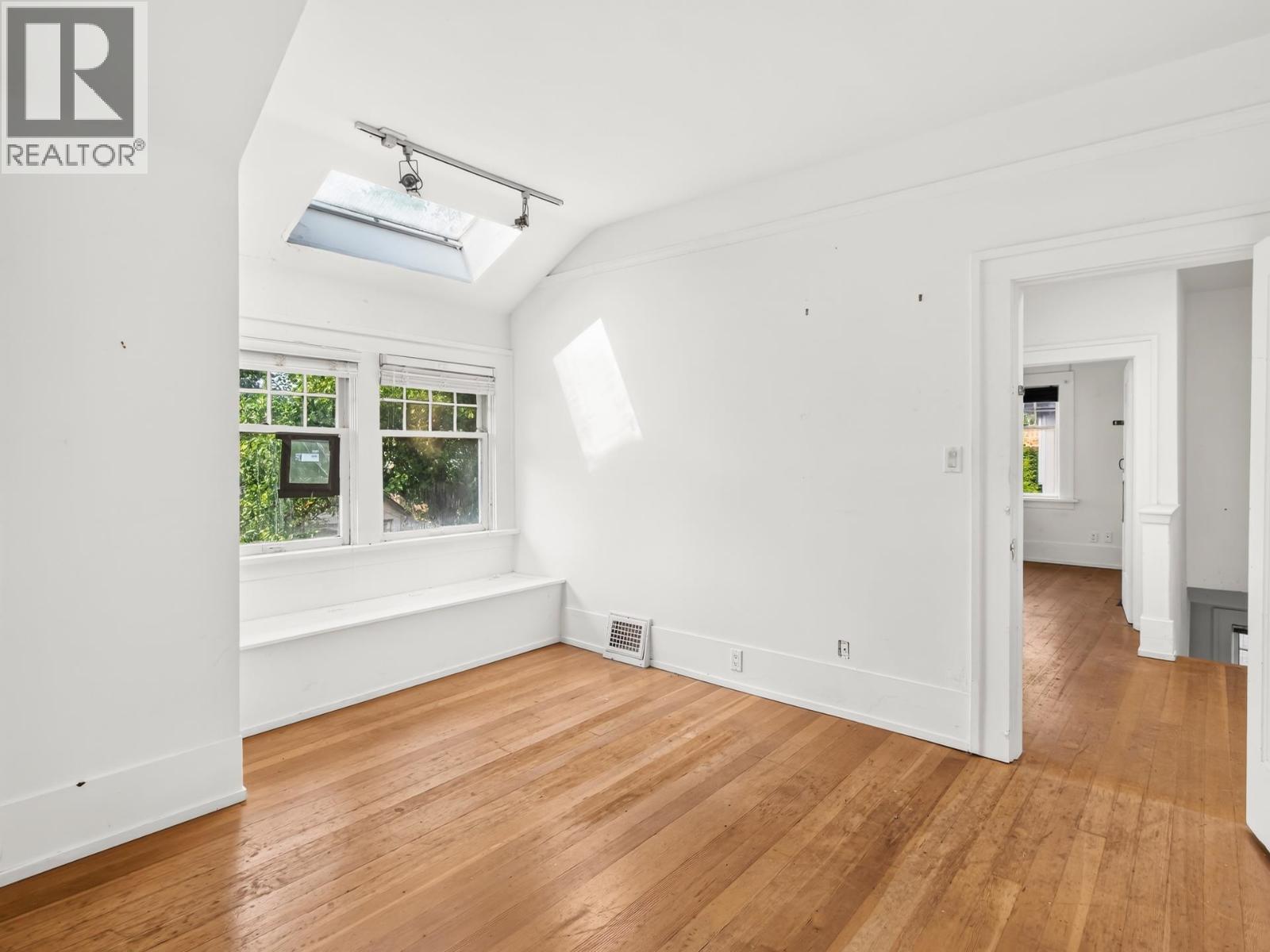 4606 W 11th Avenue, Vancouver, British Columbia  V6R 2M7 - Photo 10 - R3144443