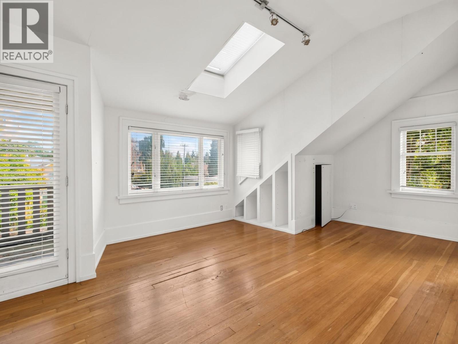 4606 W 11th Avenue, Vancouver, British Columbia  V6R 2M7 - Photo 7 - R3144443