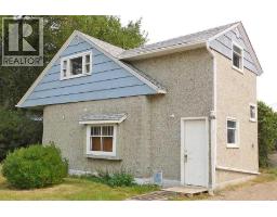 309 45 Avenue W, Claresholm, Alberta