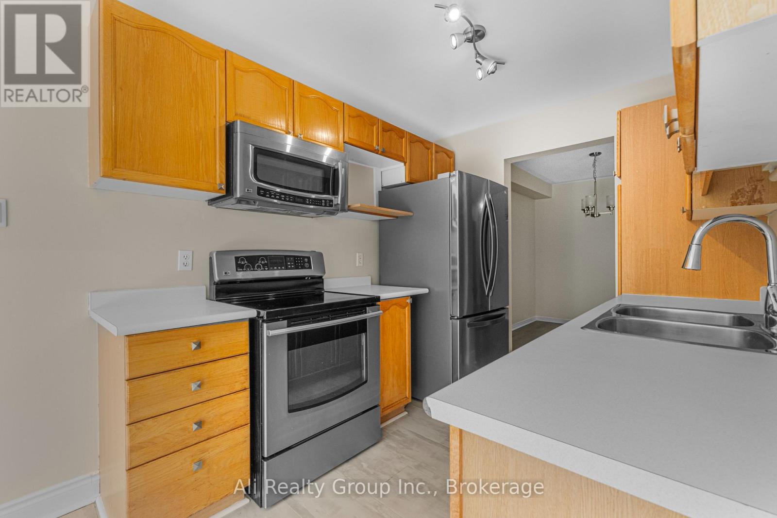 68 Piper Crescent, Ottawa, Ontario  K2K 2S9 - Photo 10 - X13653204
